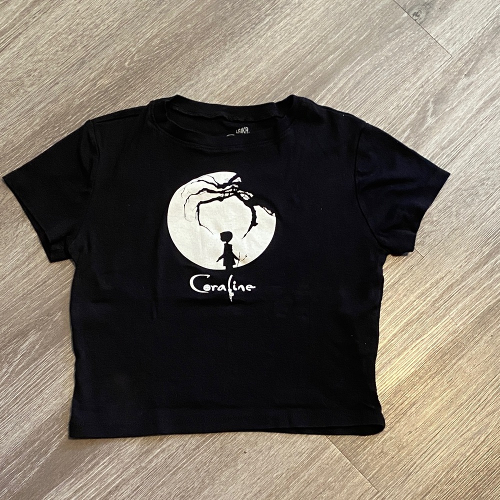 Coraline Black Graphic Crop Tee Large